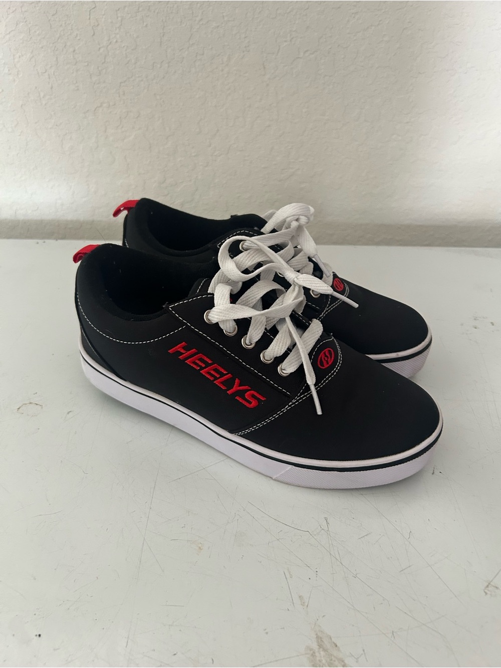 Heelys Black Sneakers with Red Logo and White Laces